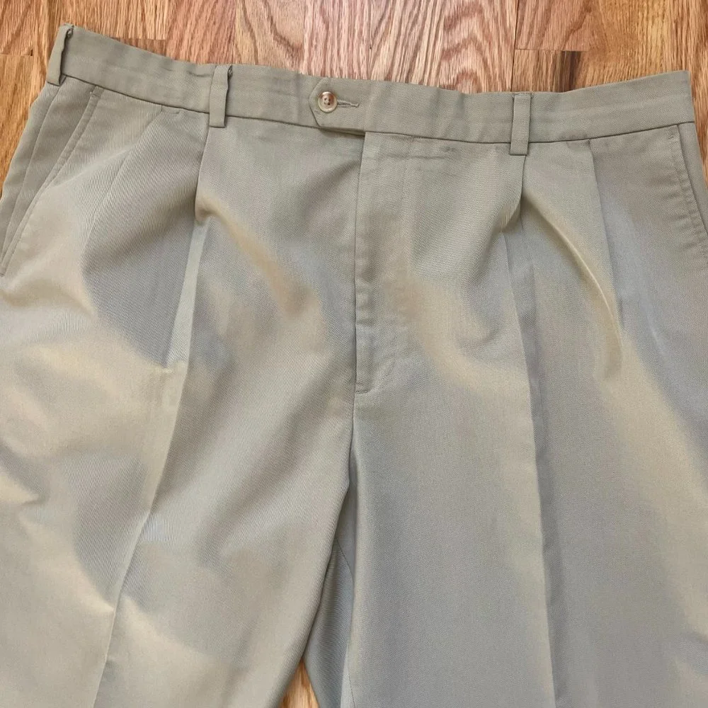 IZOD Dress Pants Trousers Chino Pleated Cuffs Men’s Size 40/32 - Picture 6 of 11